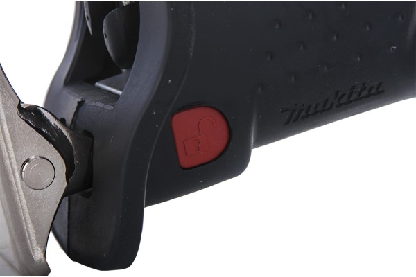 Аккумуляторная сабельная пила Makita LXT BJR181RFE