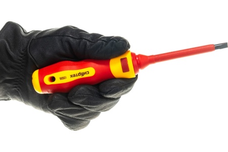 Диэлектрическая отвертка со сменными жалами СИБРТЕХ до 1000В 9 предметов 12938