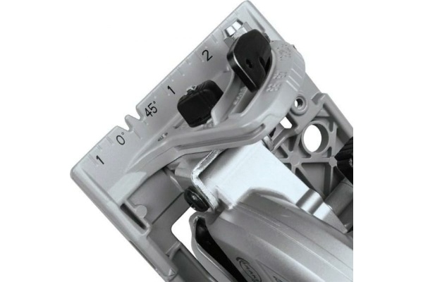 Аккумуляторная дисковая пила Makita LXT DSS610RFE