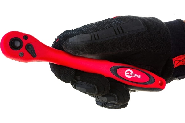 Рукоятка с храповым механизмом INTERTOOL на 72 зуба 3/8, Cr-v., Professional HT-2112 Рукоятка с храповым механизмом INTERTOOL на 72 зуба 3/8, Cr-v., Professional HT-2112