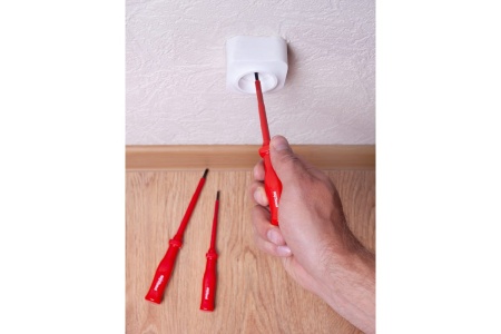 Набор диэлектрических отверток 6 предметов AV Steel AV-495106