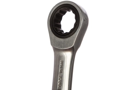 Трещоточный ключ 18мм L=138мм FORCE 757S18