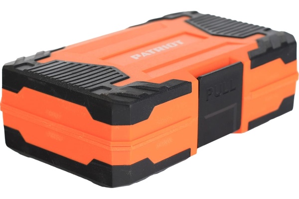 Набор инструментов PATRIOT SPS-38 трещотка с торцевыми головками, отвертка-битодержатель с битами 350003305