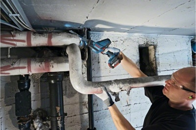 Аккумуляторная сабельная пила BOSCH GSA 18V-LI C 0615990M3Y