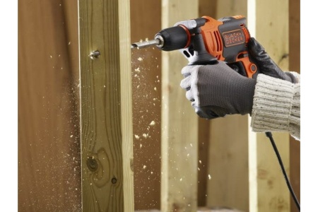 Ударная дрель Black&Decker BEH550