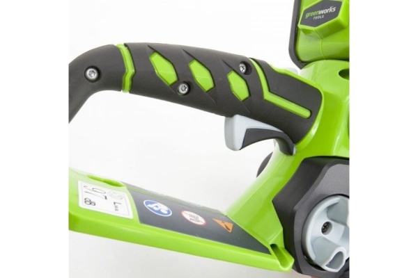 Аккумуляторная цепная пила Greenworks G40CS30 20117UA