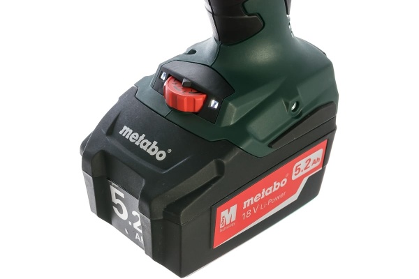 Аккумуляторный винтоверт Metabo BS 18 LTX-X3 Quick 602201500 Аккумуляторный винтоверт Metabo BS 18 LTX-X3 Quick 602201500