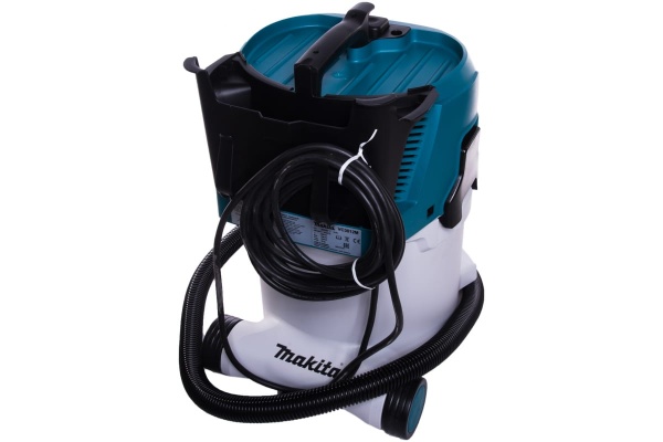 Пылесос Makita VC3012M