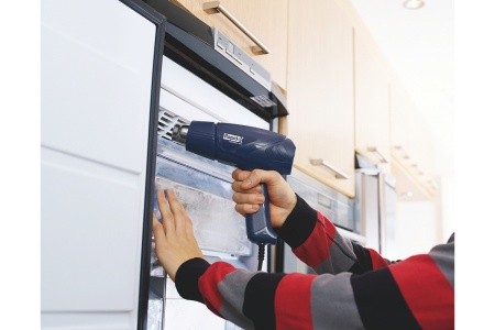 Промышленный электрический фен с насадками Forcekraft 220в, 50/60гц, 2000вт, 60/350/600с, 50/300/500л/мин,3 режима, класс защиты-двойная изоляция fk-hg55-2000led 52344