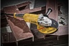 Угловая шлифмашина DeWalt DWE 490 - QS