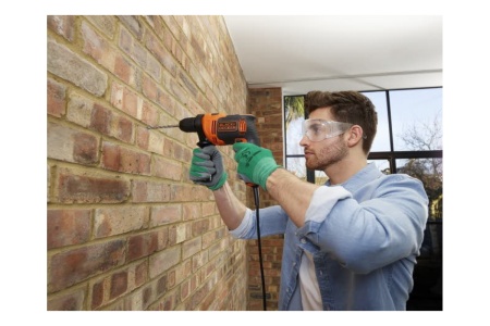 Электронная ударная дрель Black&Decker Omega BEH550K-QS Электронная ударная дрель Black&Decker Omega BEH550K-QS