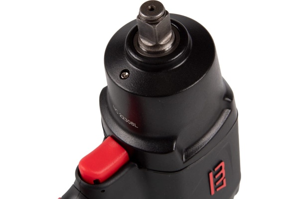 Пневматический ударный гайковерт MIGHTY SEVEN 1/2", 1627 Нм, в комплекте налобный фонарь NC-4255QL