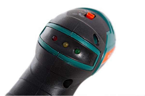 Аккумуляторная отвертка Sturm AS3536C