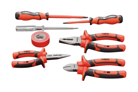 Набор шарнирно-губцевого инструмента с отвертками NEO Tools, 7 шт. 01-305