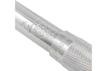 Динамометрический ключ щелчкового типа Forsage 28-210 Нм, 1/2'' ,в пластиковом футляре F-6474470T Динамометрический ключ щелчкового типа Forsage 28-210 Нм, 1/2'' ,в пластиковом футляре F-6474470T