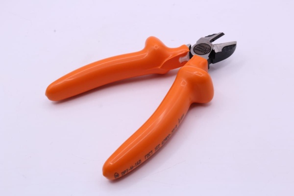 Изолированные бокорезы НИЛЕД DPI-Н-180 13302191