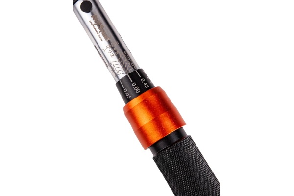 Динамометрический ключ AV Steel проф 1/4 1-6Нм AV-507006