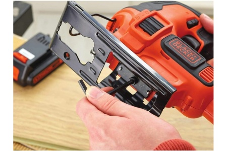 Аккумуляторный лобзик Black&Decker BDCJS18N