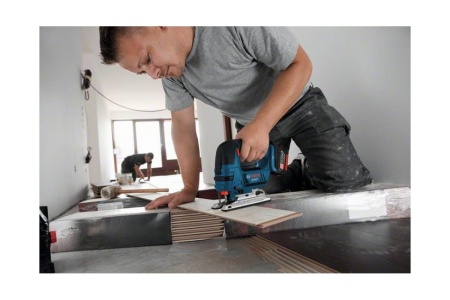 Аккумуляторный лобзик Bosch GST 14,4 V-Li 2.607.020.395