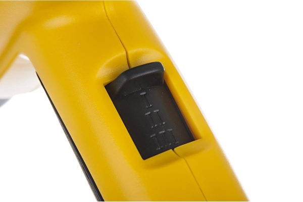 Строительный фен TUNDRA 7119691 Строительный фен TUNDRA 7119691