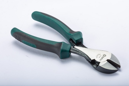 Диагональные кусачки 7 дюймов Sata 70203A
