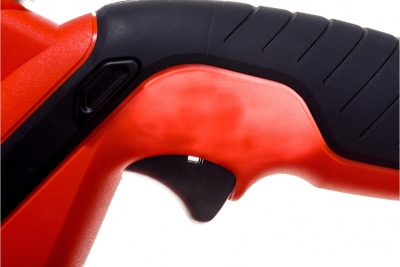 Аккумуляторная цепная пила Black+Decker GKC1820L20