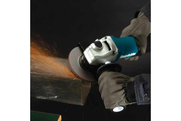 Угловая шлифмашина Makita GA5050R