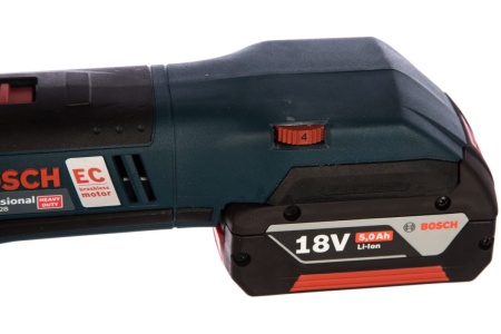 Аккумуляторный универсальный резак Bosch GOP 18V-28 0.601.8B6.003