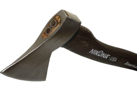 Топор c деревянной Hickory ручкой NIKONA 36см, с чехлом, 600гр 65-670