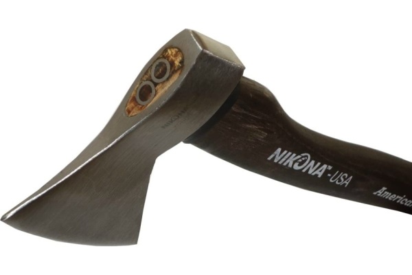 Топор c деревянной Hickory ручкой NIKONA 36см, с чехлом, 600гр 65-670