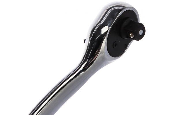 Трещотка с изогнутой резиновой ручкой ЭВРИКА 3/8 72-зубцовая ER-53872