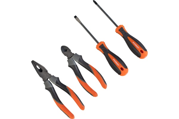 Набор инструментов PATRIOT 4 в 1 SPS-4: отвертки SL6х100, PH2х100, Patriot (1165) 350003306