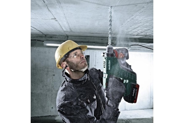 Аккумуляторный перфоратор Metabo BHA 18 LT 600228610