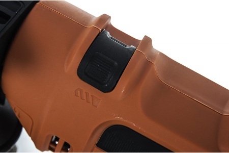 Ударная дрель Black+DECKER KR 654 CRESK