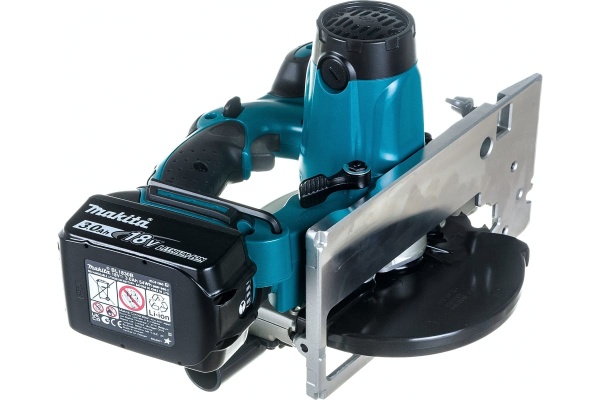 Дисковая пила Makita CXT HS301DWAE
