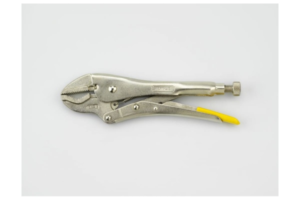 Регулируемый захват с фиксатором  Stanley с V-образными губками 225 мм 0-84-814
