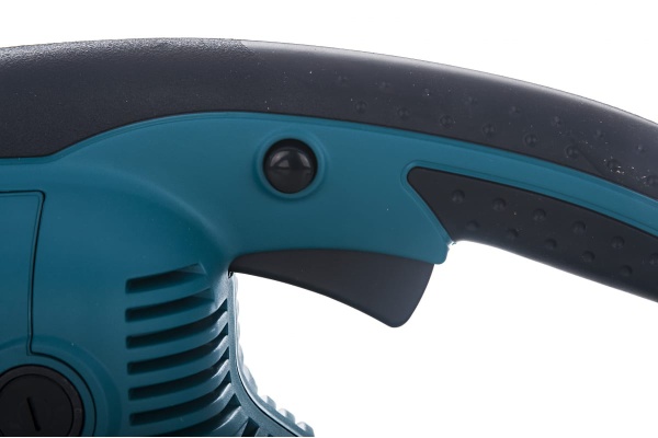 Цепная пила Makita UC3030A/05M