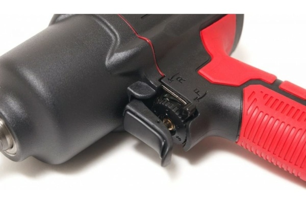 Ударный пневмогайковерт Forsage Twin Hammer 48136 F-82549 Ударный пневмогайковерт Forsage Twin Hammer 48136 F-82549