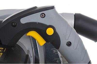 Аккумуляторная дисковая пила Bosch GKS 18 V-Li 0.601.66H.002