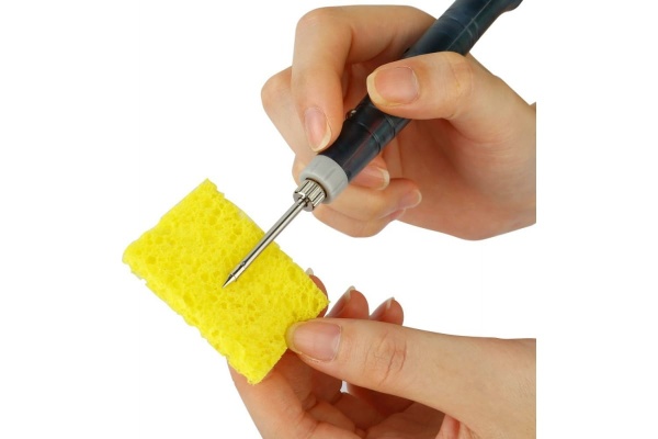 Портативный паяльник DEKO SI23 065-0413