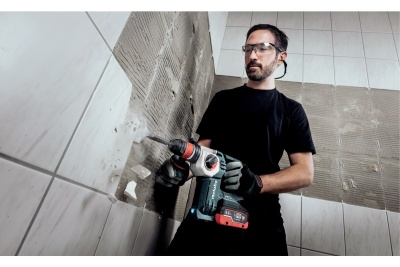Перфоратор Metabo KHA 18 LTX BL 24 Quick Set ISA 600211920