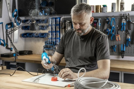 Паяльник HOEGERT TECHNIK HOEGERT 100 Вт HT2C310