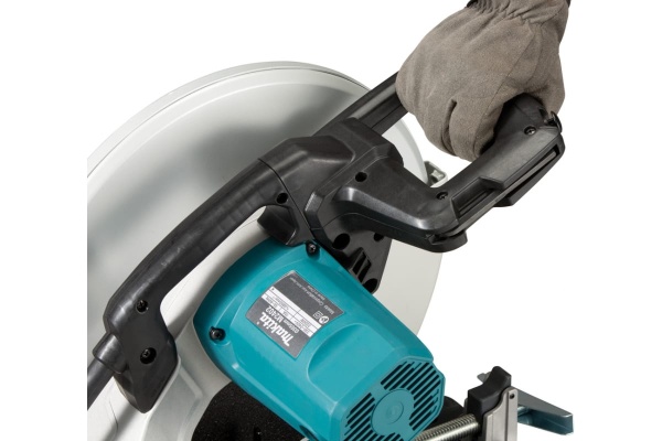 Монтажная пила Makita M2402