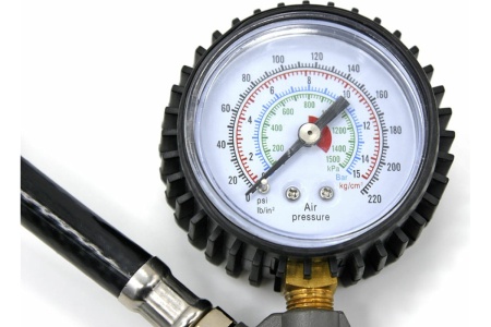 Пневматический пистолет для подкачки шин PRIORITET ПА-3