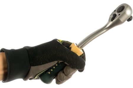 Реверсивная усиленная изогнутая трещотка с резиновой ручкой 1/2 ROCKFORCE RF-802422 Реверсивная усиленная изогнутая трещотка с резиновой ручкой 1/2 ROCKFORCE RF-802422