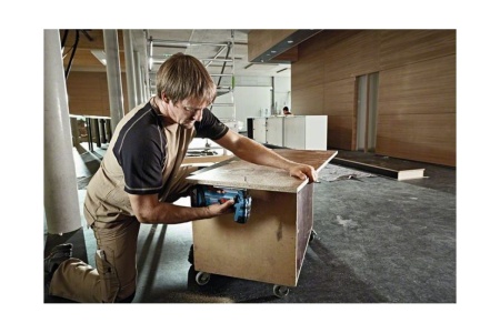 Аккумуляторный лобзик Bosch GST 18 V-LI S 0.601.5A5.102