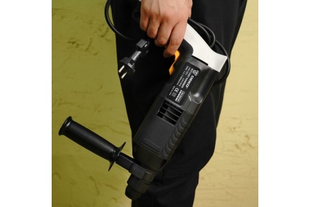 Сетевой перфоратор DEKO DKH950W 063-4119