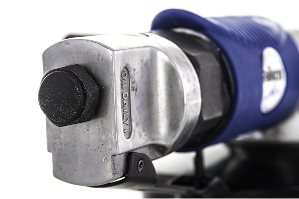 Угловая пневмошлифмашина AIKEN MFG 125/001-2 140204003