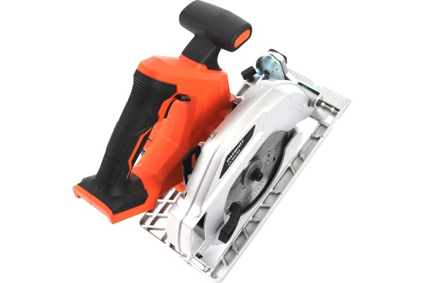 Дисковая пила Makita 5007N