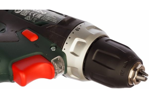 Аккумуляторный винтоверт Metabo PowerMaxx BS Basic Set 600080960 Аккумуляторный винтоверт Metabo PowerMaxx BS Basic Set 600080960